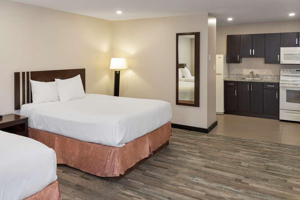 Econo Lodge Inn & Suites Medicine Hat Pokój zdjęcie
