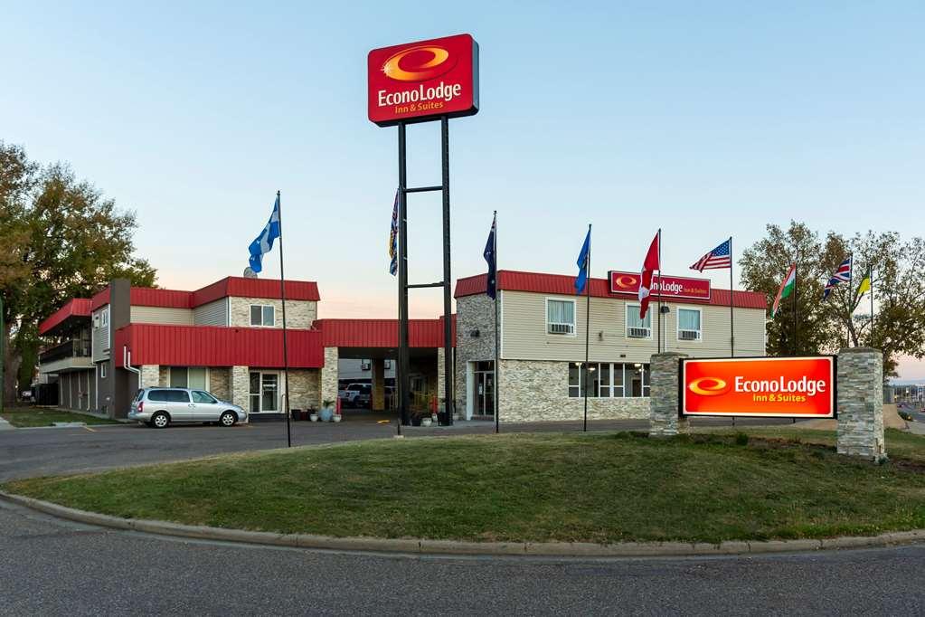 Econo Lodge Inn & Suites Medicine Hat Zewnętrze zdjęcie